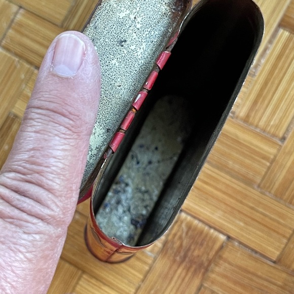 Vintage Velvet tobacco tin/stash box - Picture 12 of 14